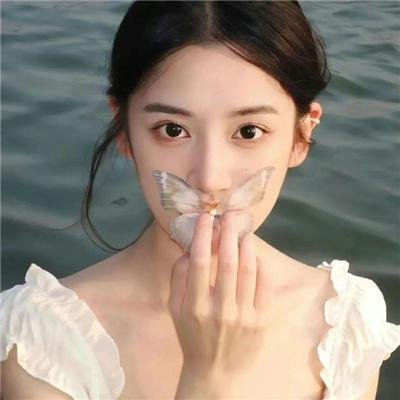阁楼里的花